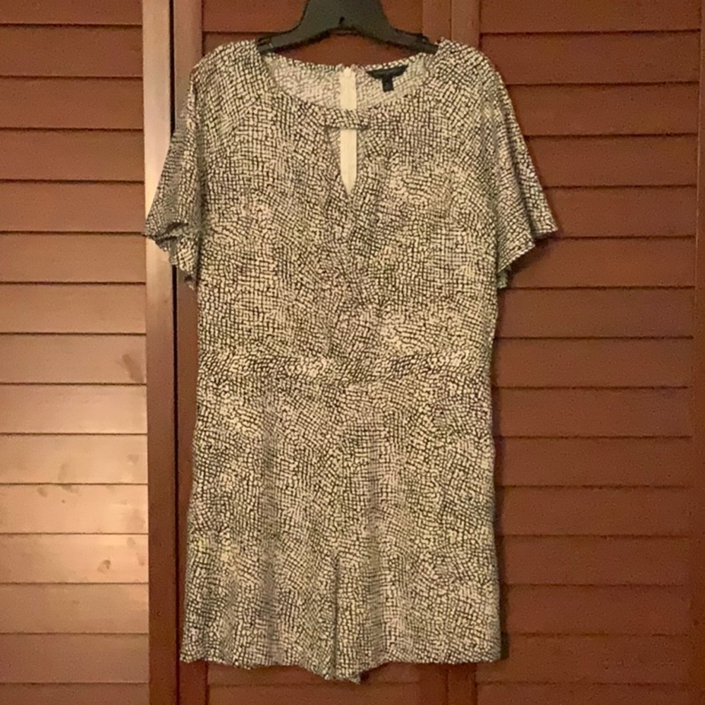 Banana Republic Factory Romper